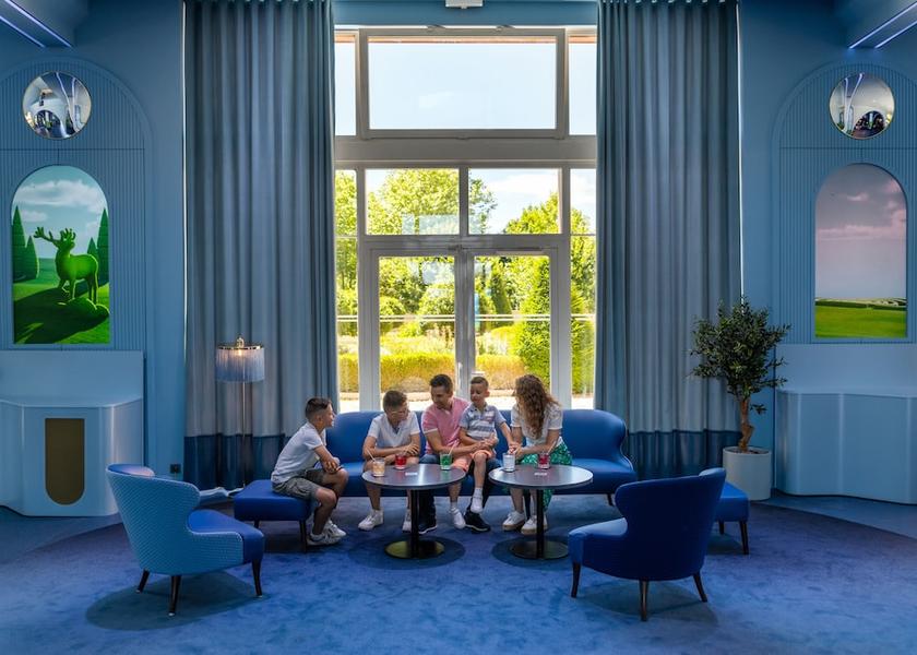 Île-de-France Magny-le-Hongre Lounge