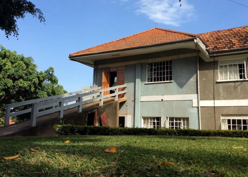 Central Region Entebbe Exterior detail