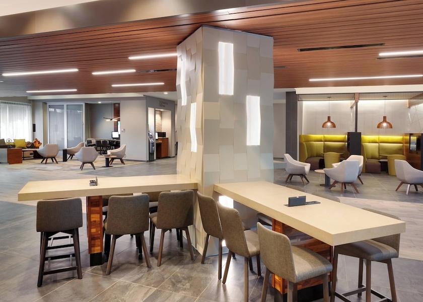 California Hawthorne Lobby