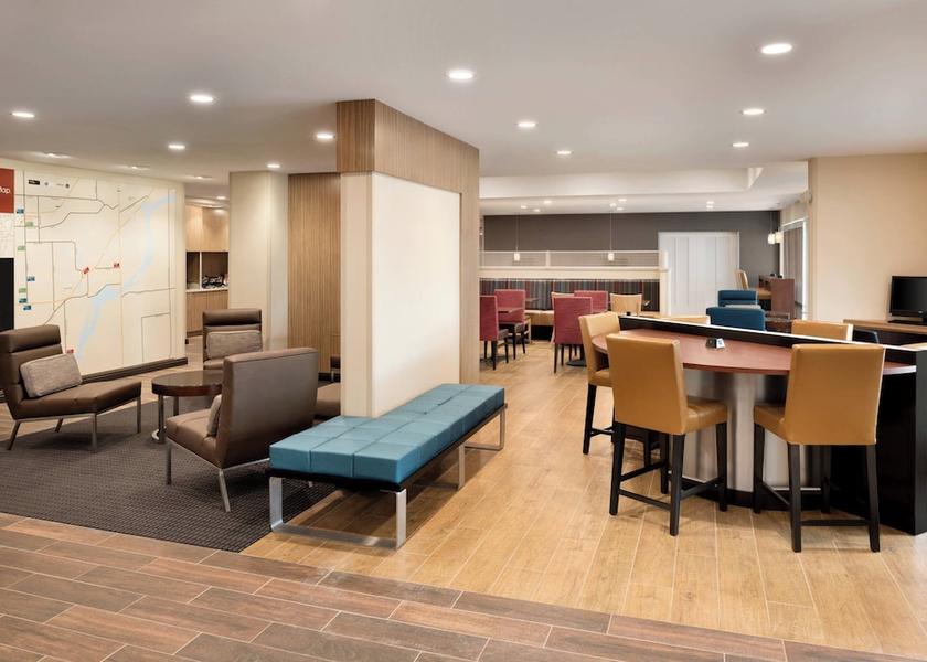 Illinois Minooka Lobby