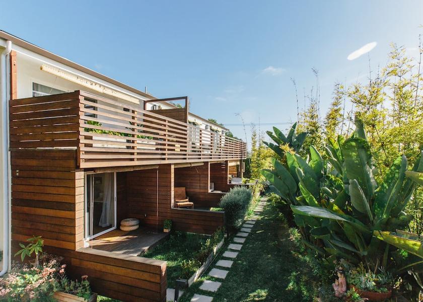 California Encinitas Exterior