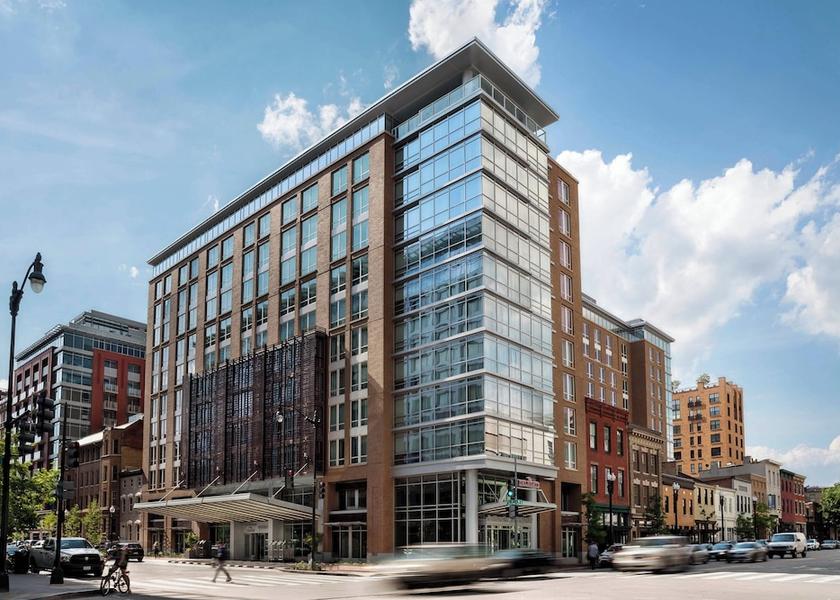 Virginia Washington Exterior Detail