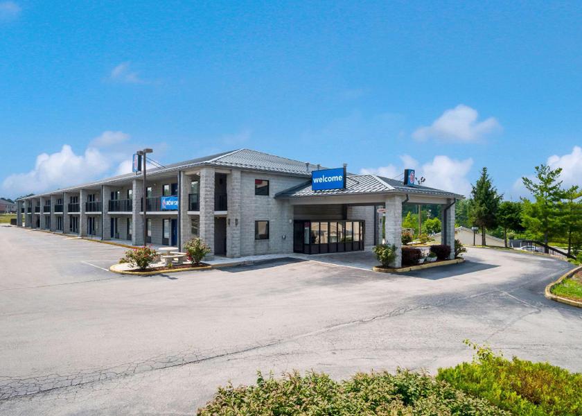 Kentucky London Exterior view