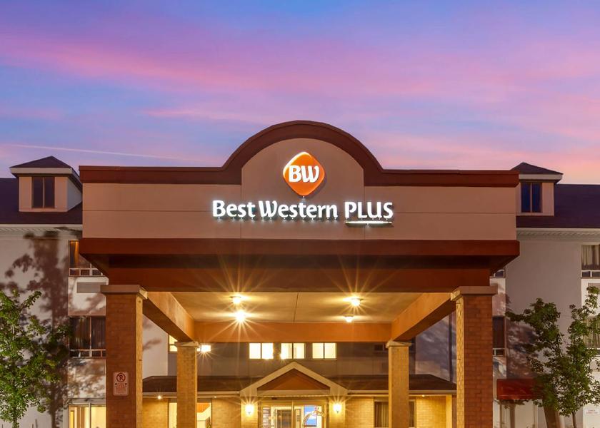 Ontario Burlington exterior view