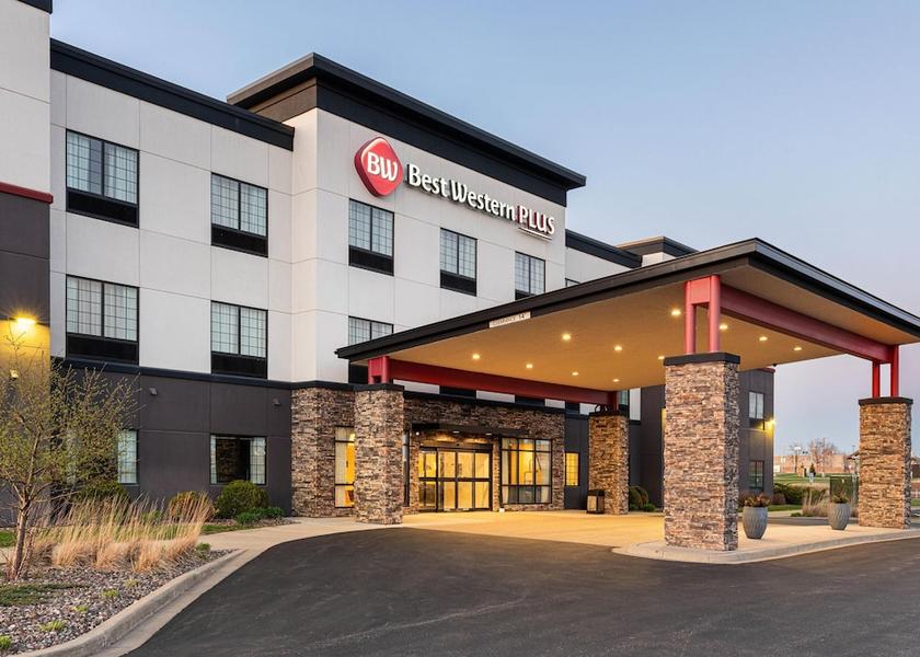 Wisconsin New Richmond Primary image