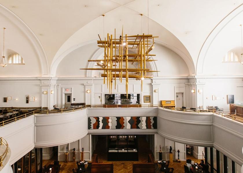 Virginia Washington Interior Entrance