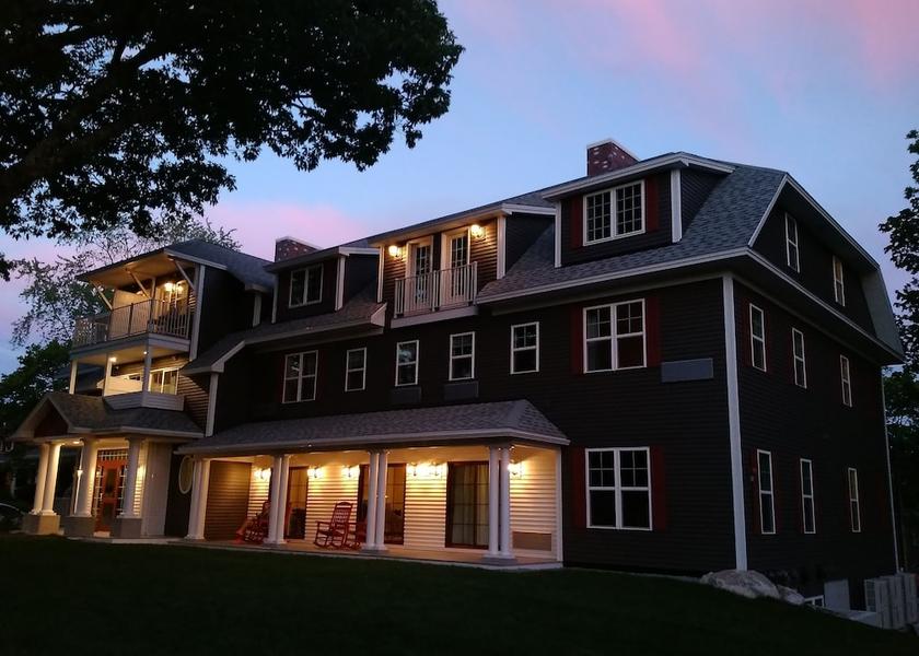 Maine Bar Harbor Facade