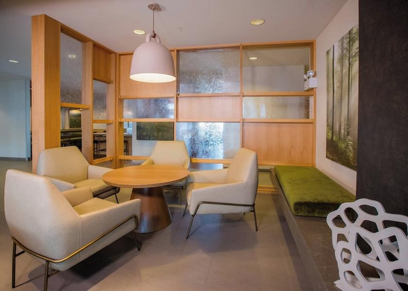 Minnesota Alexandria Lobby