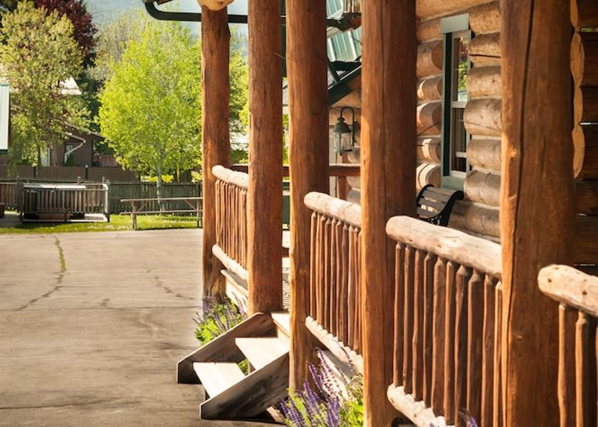 Idaho Bonners Ferry Facade