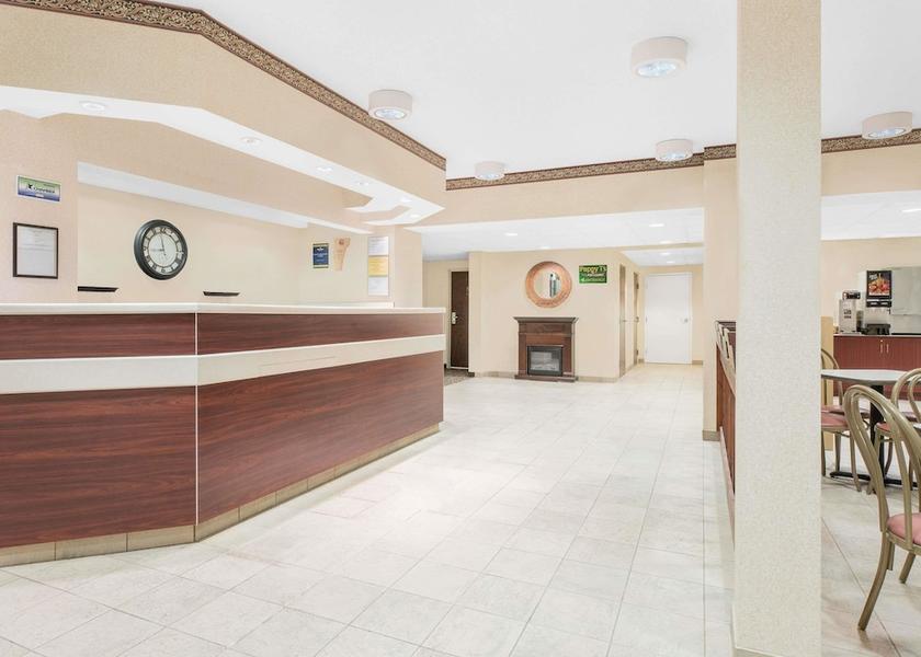 Pennsylvania Hamburg Lobby