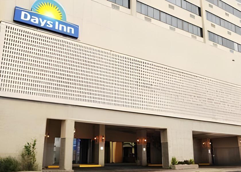 Ontario Timmins Hotel Exterior