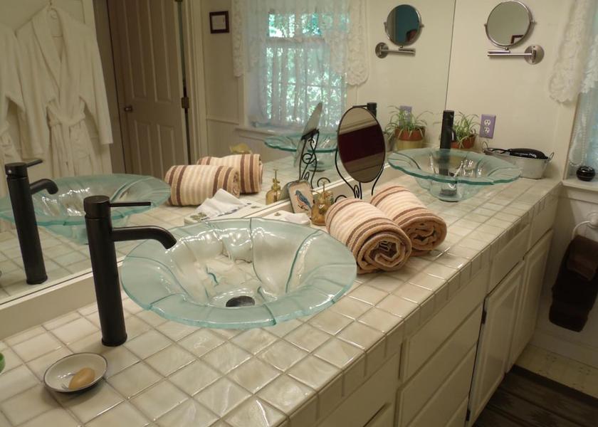 Washington Friday Harbor Spa