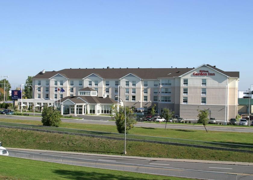 Quebec Montreal Exterior