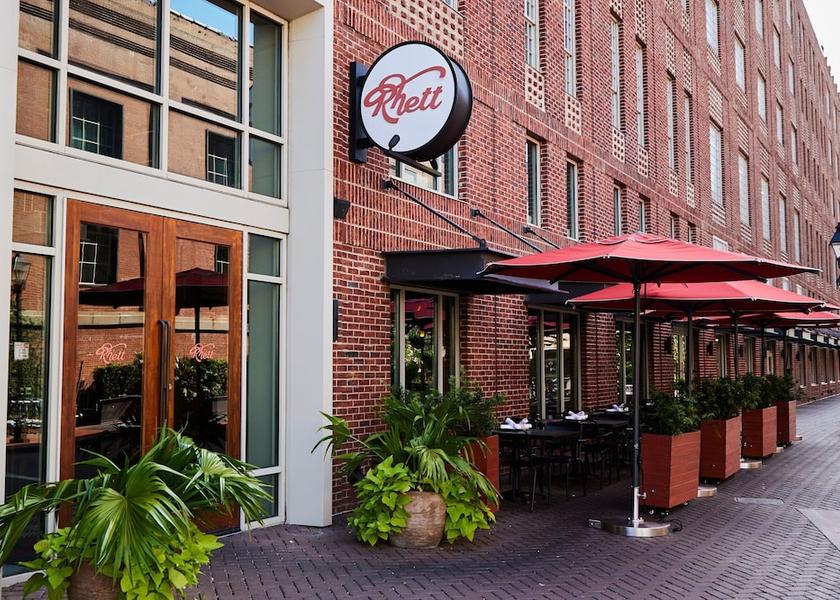 Georgia Savannah Outdoor Dining