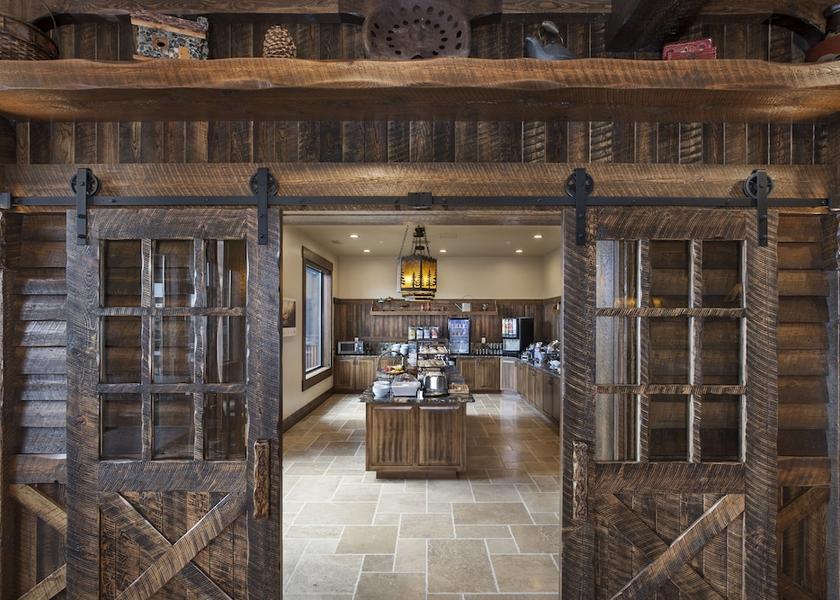 Montana Kalispell Breakfast area
