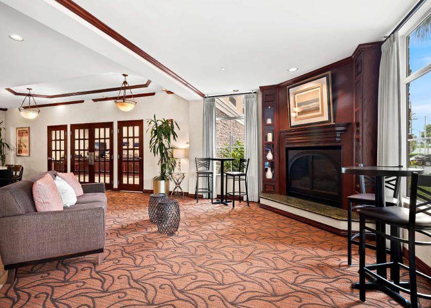 California Ontario lobby