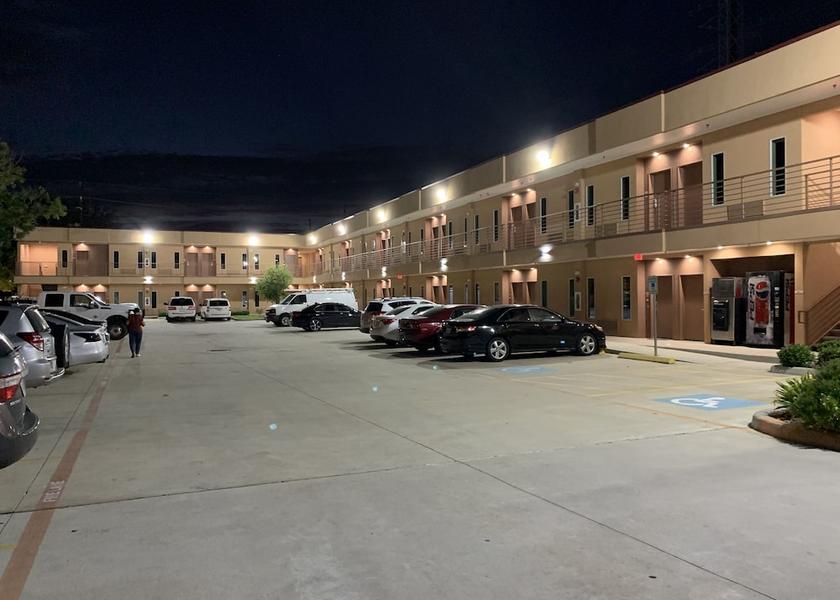 Texas Sugar Land Facade