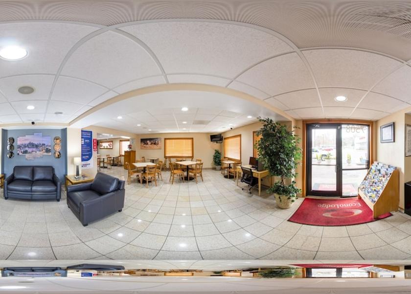 Kansas Mission Lobby