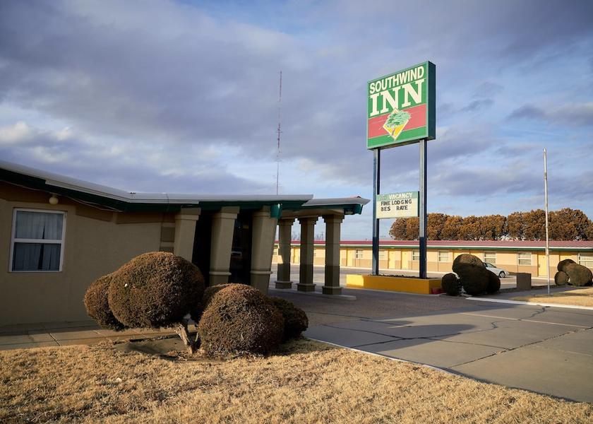 Kansas Liberal Exterior Detail