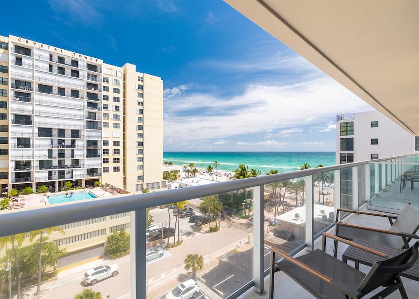 Florida Hollywood Balcony view