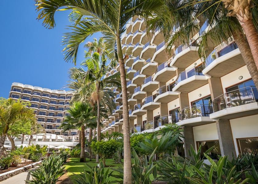 Canary Islands San Bartolomé de Tirajana Front of property