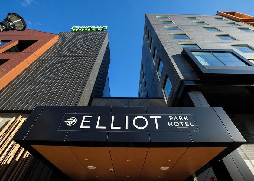 Minnesota Minneapolis Exterior Detail