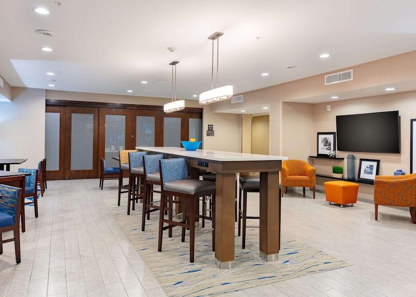 Alabama Wetumpka Lobby