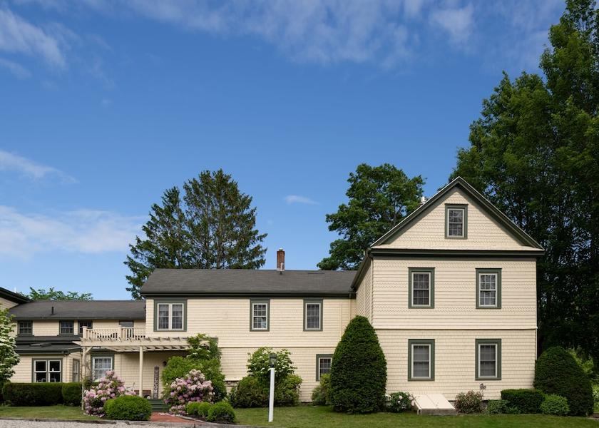 Maine Kennebunkport Facade