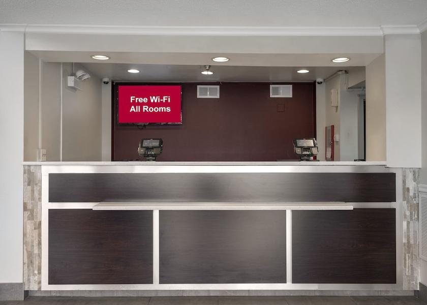 Virginia Leesburg Lobby