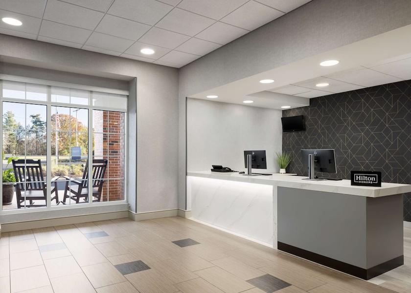 New Hampshire Manchester Reception