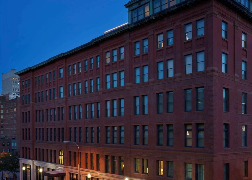 Missouri Kansas City Exterior Detail