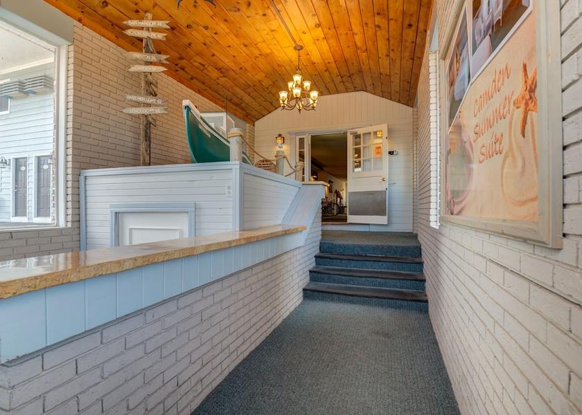 Maine Brewer Interior Entrance