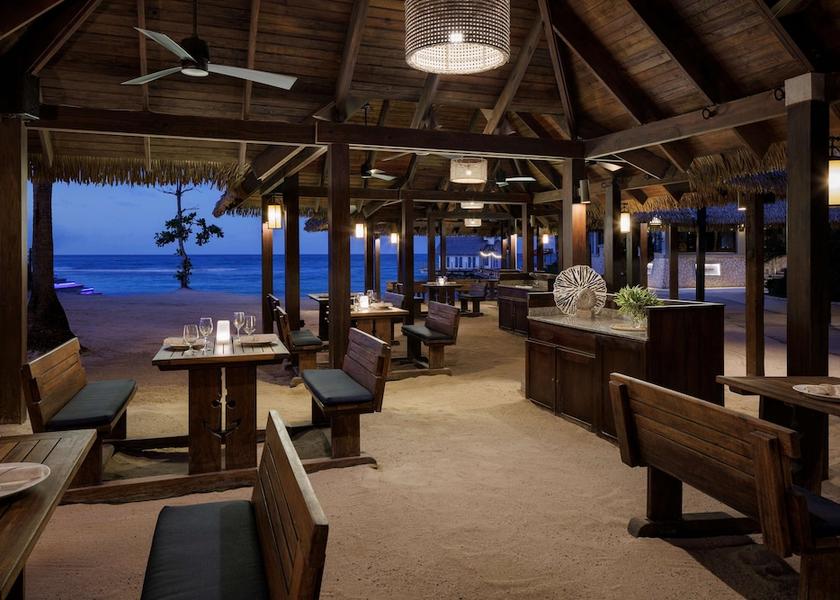 Saint James Ocho Rios Restaurant