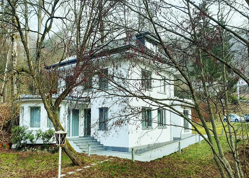  Luxembourg City Room