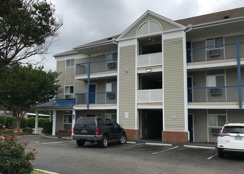 North Carolina Fayetteville Exterior Detail