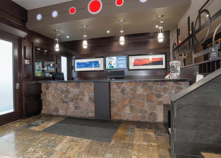 British Columbia Castlegar Lobby lounge
