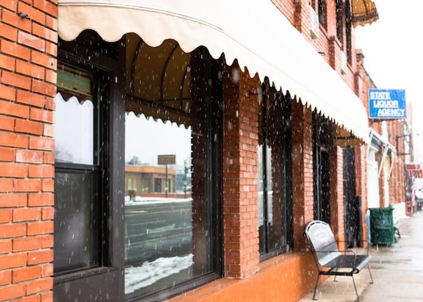 Utah Panguitch Facade