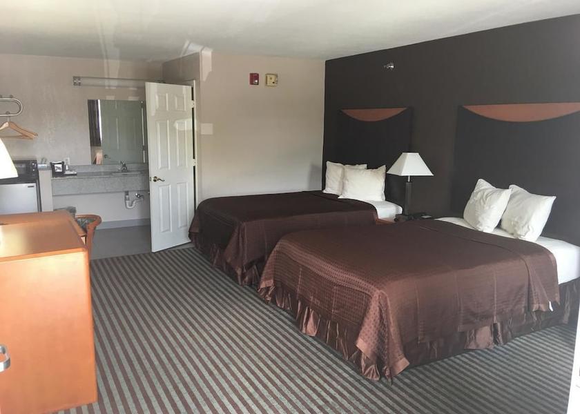 Louisiana new roads Room