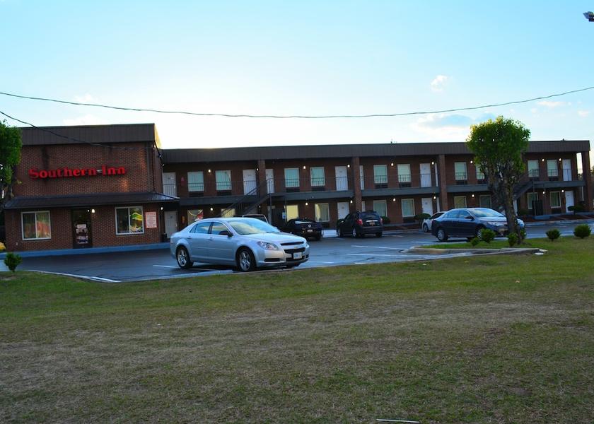 North Carolina Lumberton Parking