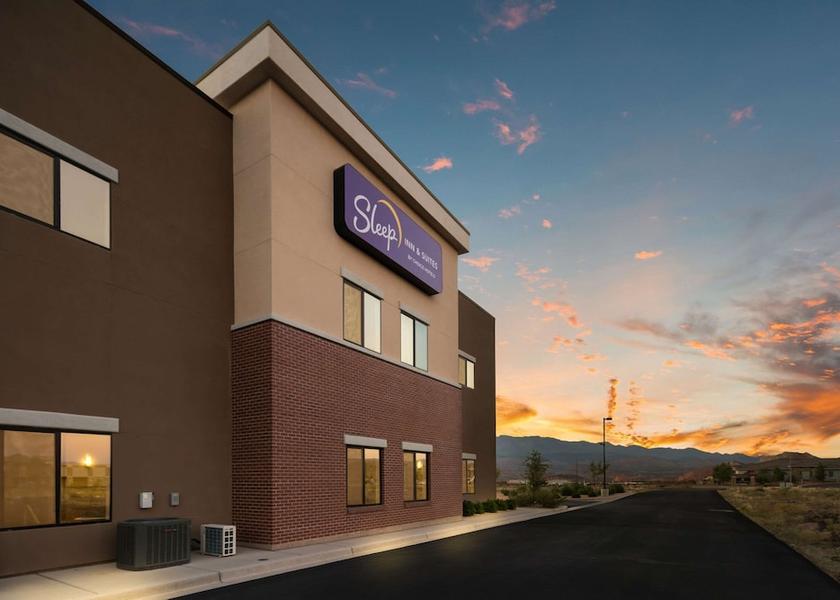 Utah Hurricane Exterior Detail