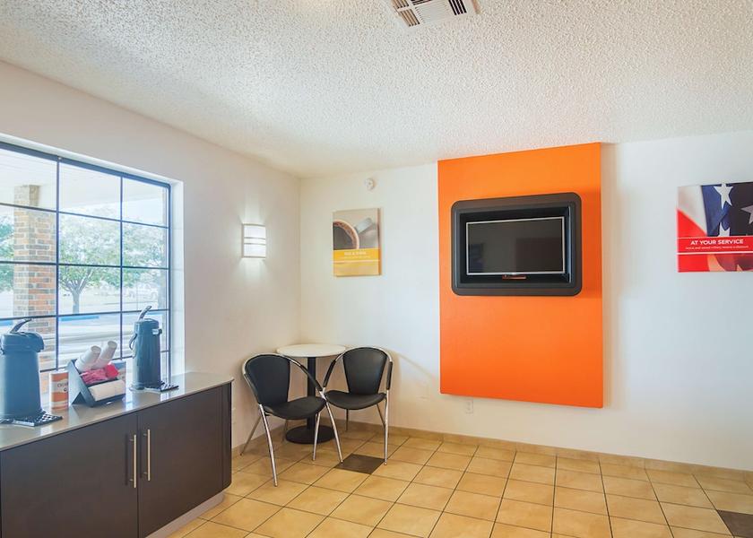 Oklahoma Lawton Lobby
