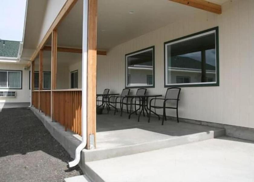 Washington Goldendale Porch