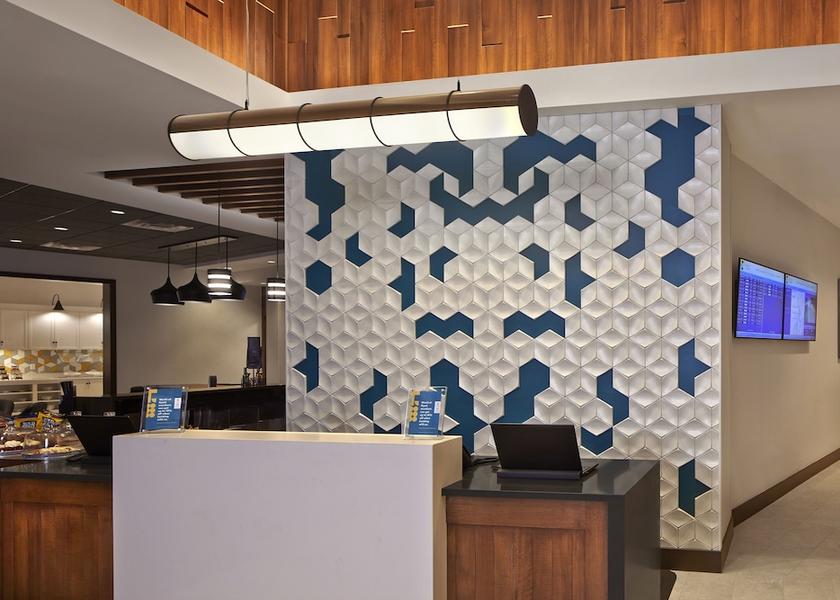 Rhode Island Warwick Lobby