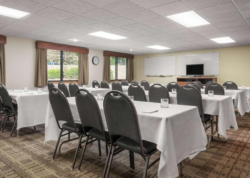 Florida Lake City Meeting Room