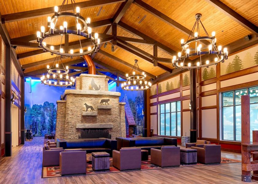 Illinois Gurnee Lobby