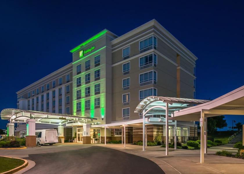 Missouri Kansas City Exterior Detail