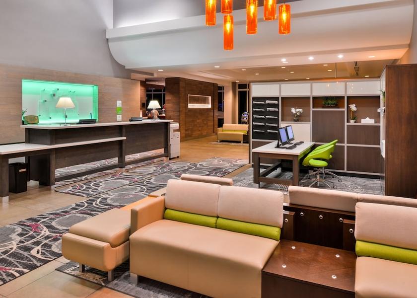 Missouri Kansas City Exterior Detail