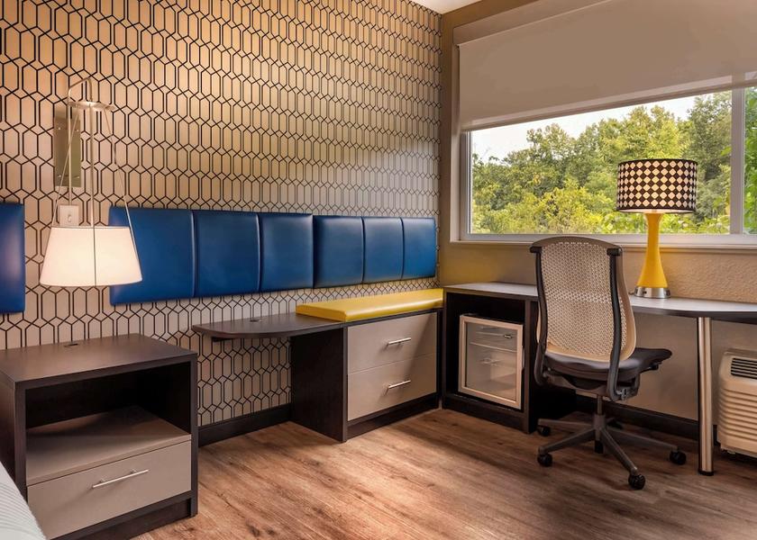 North Carolina Asheville Room