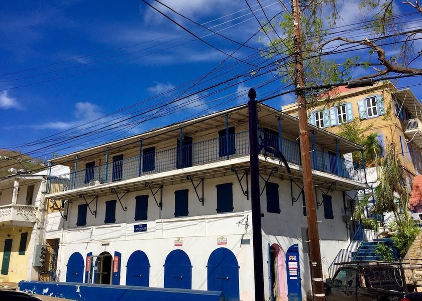  St. Thomas Facade