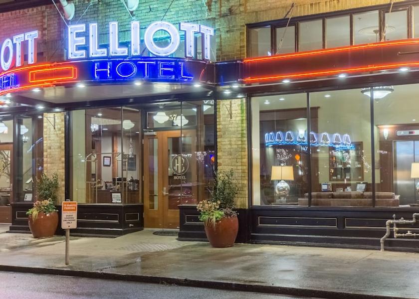 Oregon Astoria Facade